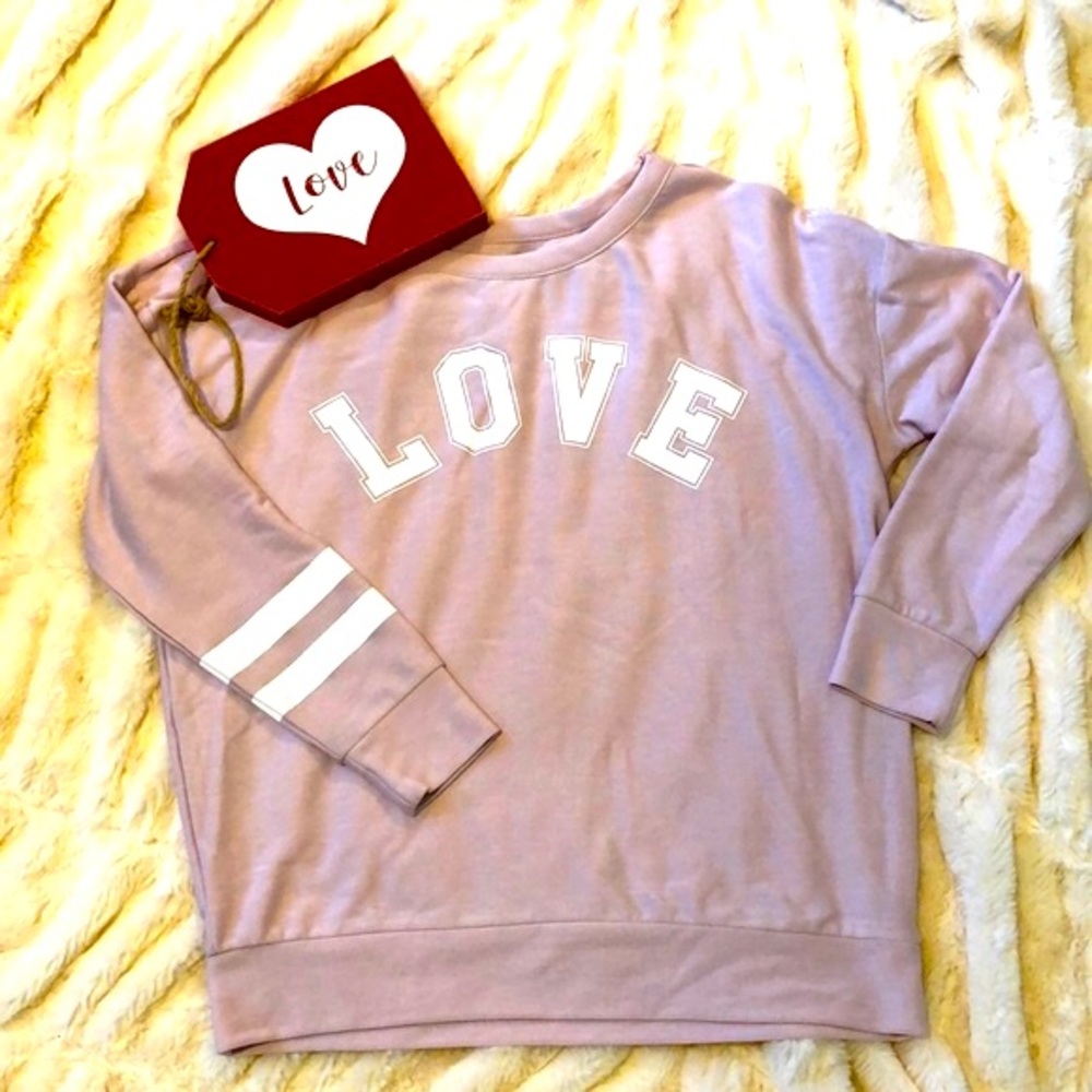 💗 LOVE 💗 sweatshirt